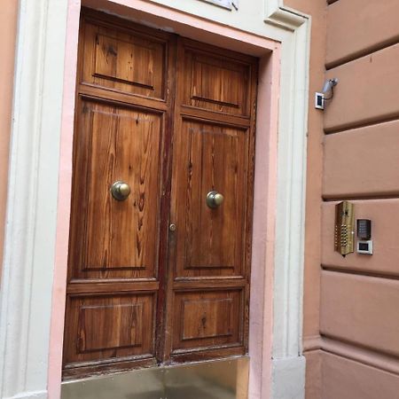 Bed and Breakfast Face To Face House Рим Экстерьер фото